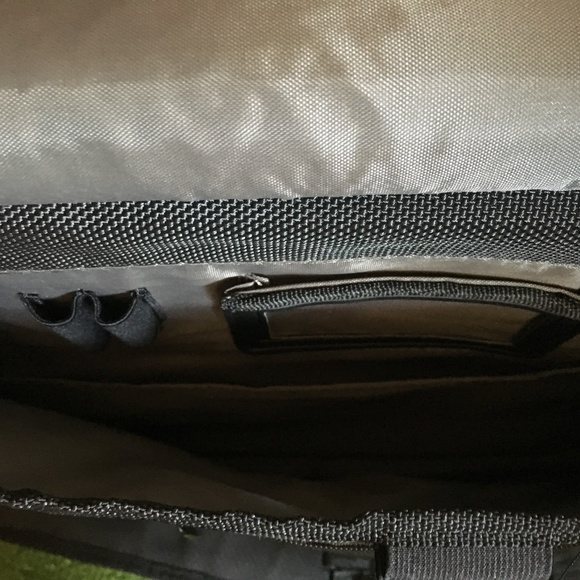 Targus Computer Bag - Picture 4 of 8